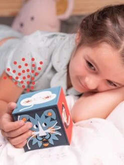 La Conteuse Merveilleuse JOYEUSE Multicolore - Joyeuse 8 La Conteuse Merveilleuse JOYEUSE Multicolore - Joyeuse -Magasin De Périphériques Pour Enfants la conteuse merveilleuse joyeuse 2